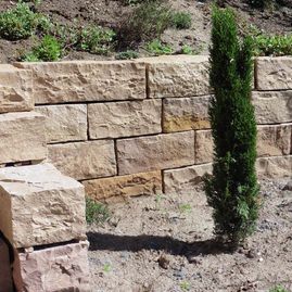 Müller Garten- und Landschaftsbau: Weitere Gestaltungsmöglichkeiten aus Naturstein