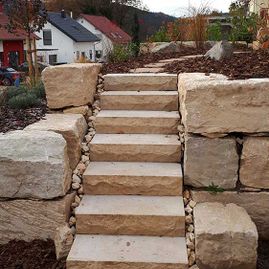 Treppen aus Naturstein